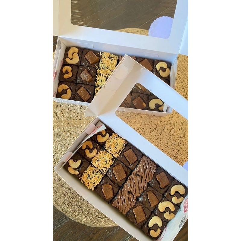 

Brownis Fudgy