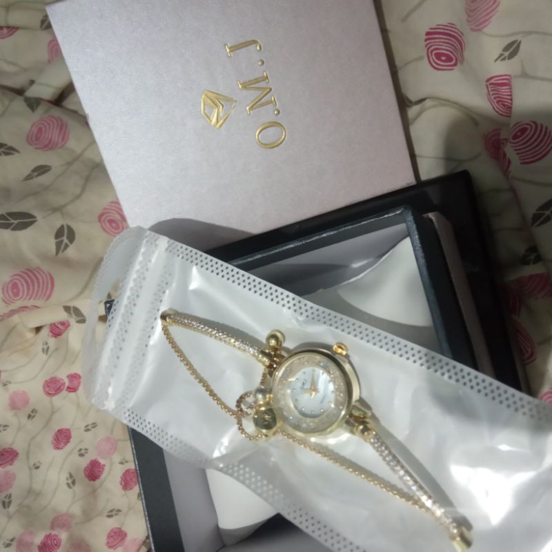 JAM TANGAN SERUT OMJ