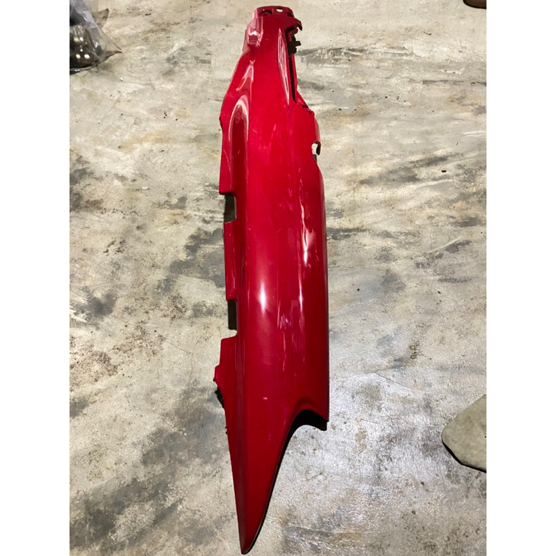 cover body bodi samping belakang kanan original ori yamaha F1zr F1 zr f1z r vega r lama old merah sp