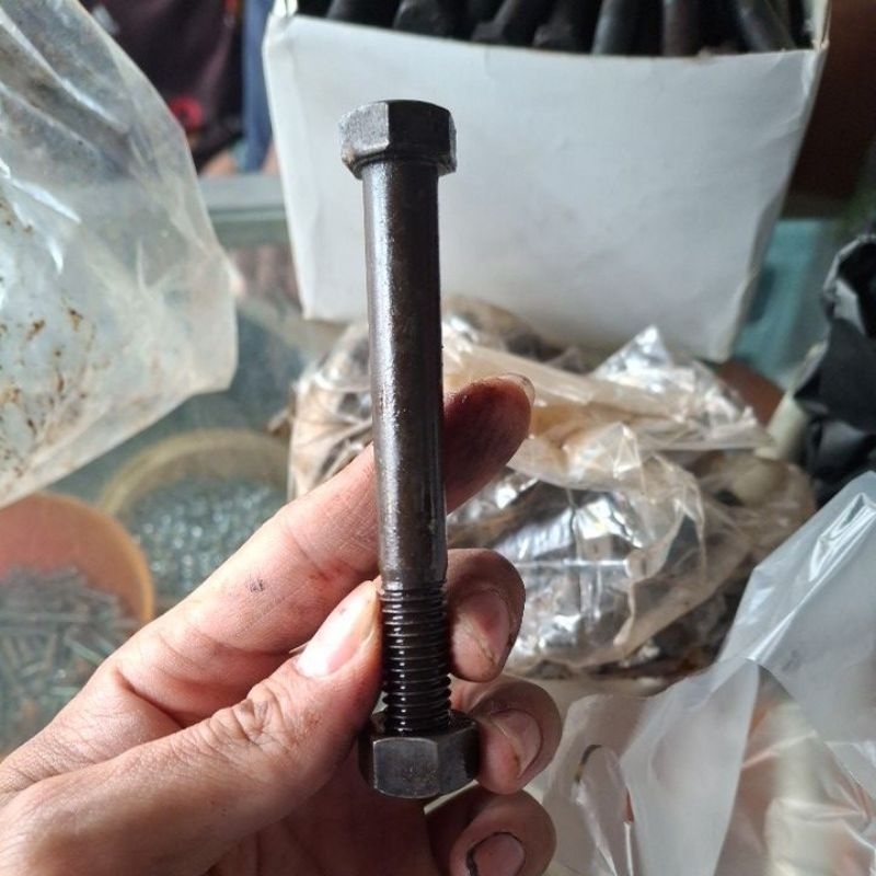 BAUT MUR BAJA 7/16 X 3-1/2" NC - BAUT MUR BAJA KUNCI 17 PANJANG 9 CM DRAT KASAR