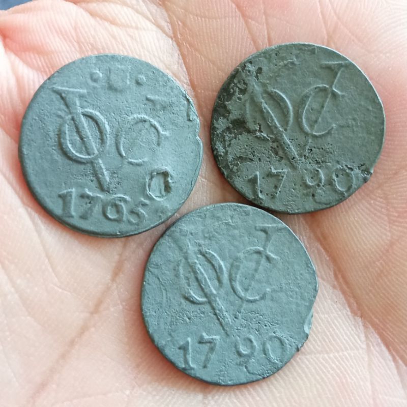 Koin Kuno VOC 1 Duit tahun 1700 san Asli lapis silver di pilok harga per 1 keping