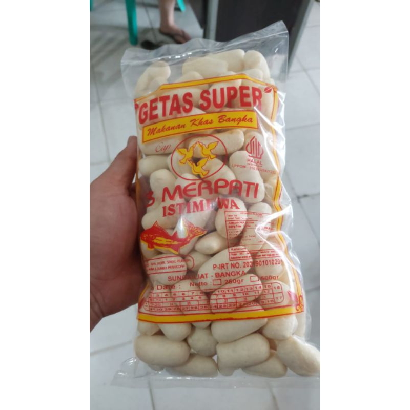 

GETAS SUPER MERPATI PANJANG ISI 1/2KG