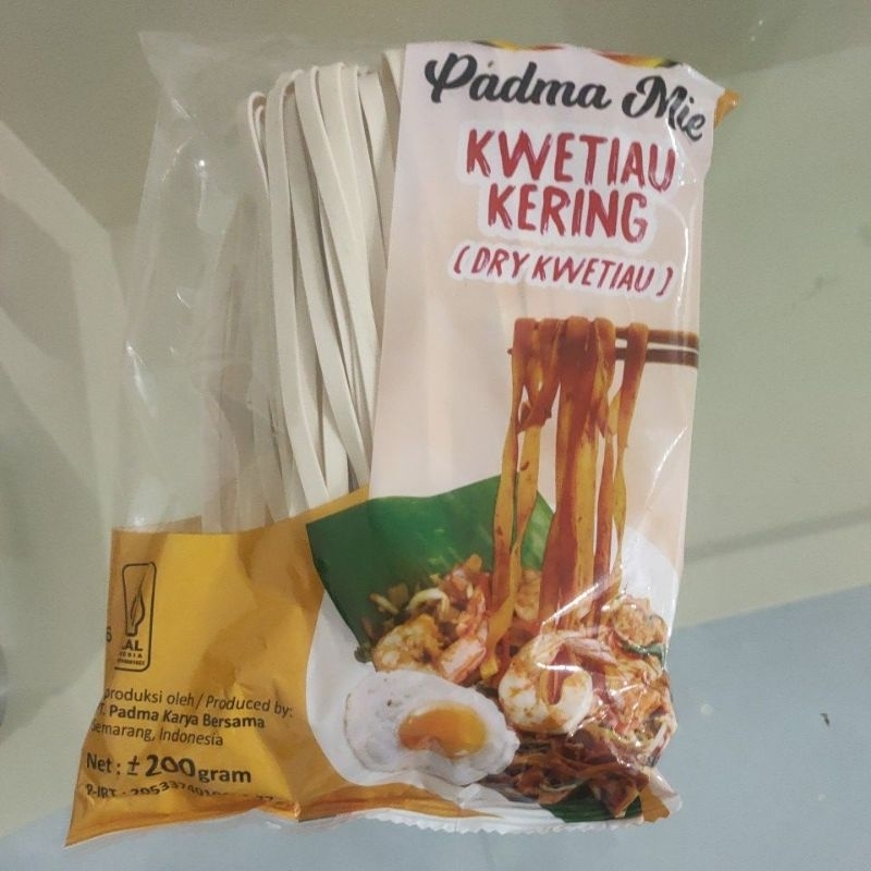 

kwetiau padma mie