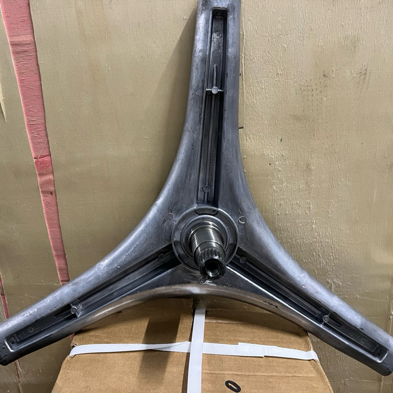 Segita mesin cuci front loading LG kapasitas 5 KG - 7 KG