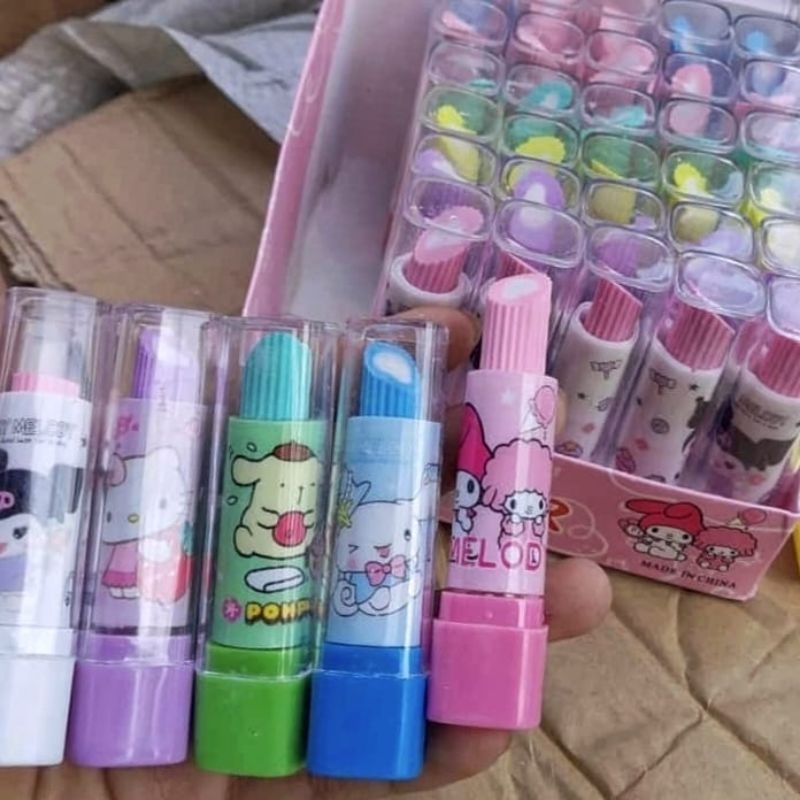 

1pcs PENGHAPUS KARET BENTUK LIPSTIK ((LIPSTIK PENGHAPUS))