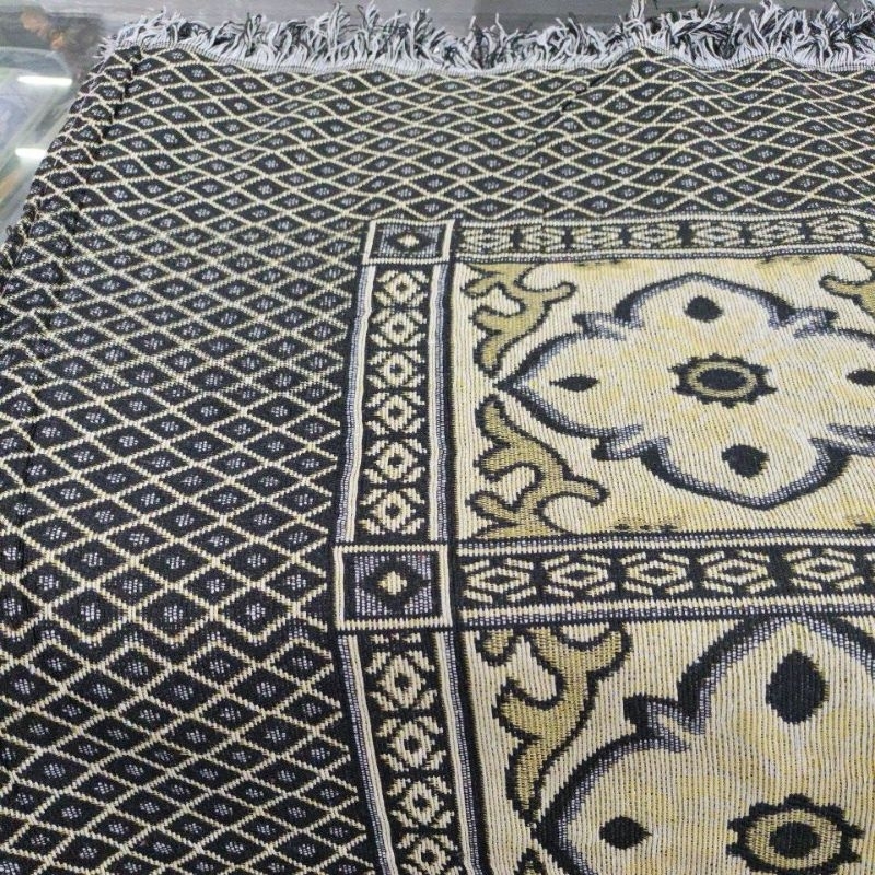Karpet lantai / hambal rajut / hambal turki / tikar lantai