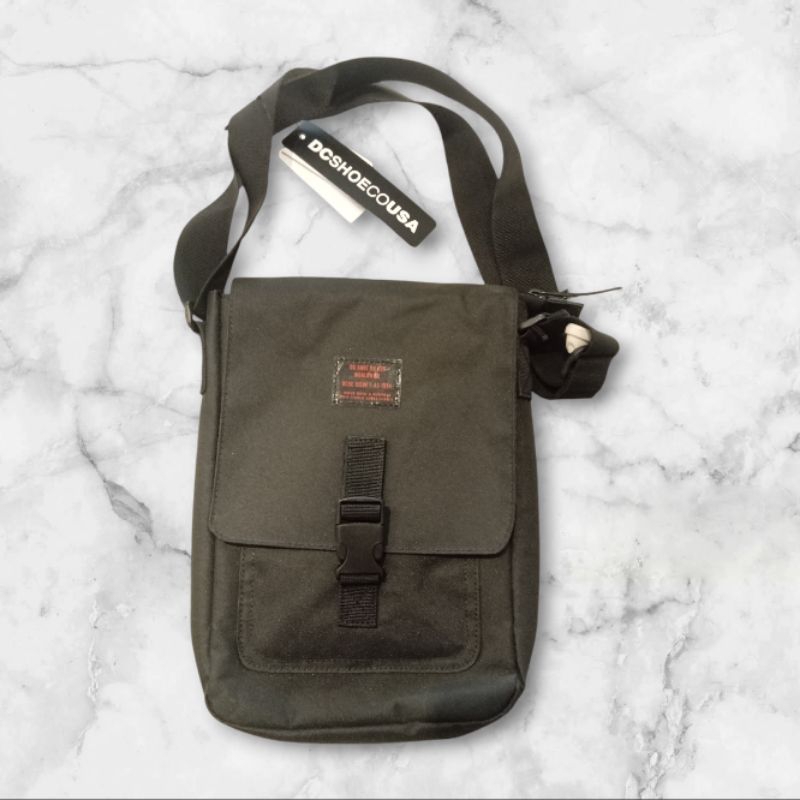 TAS SELEMPANG DC ORIGINAL EVERYDAY SALE
