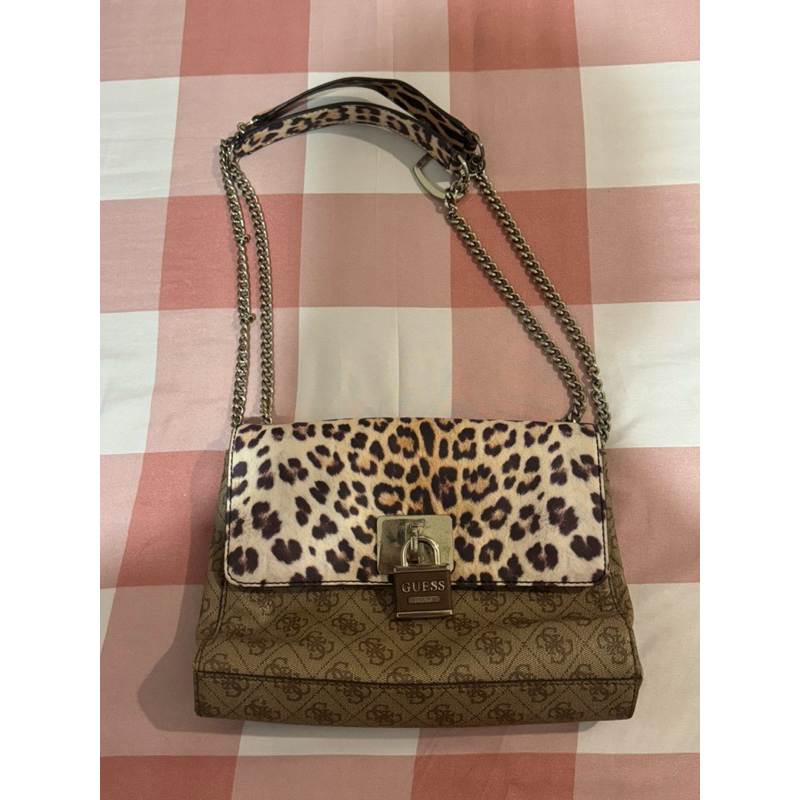 guess shoulder bag preloved