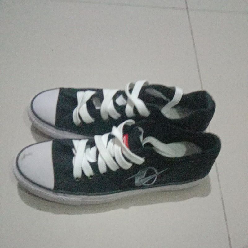 sepatu Dallas original size 41