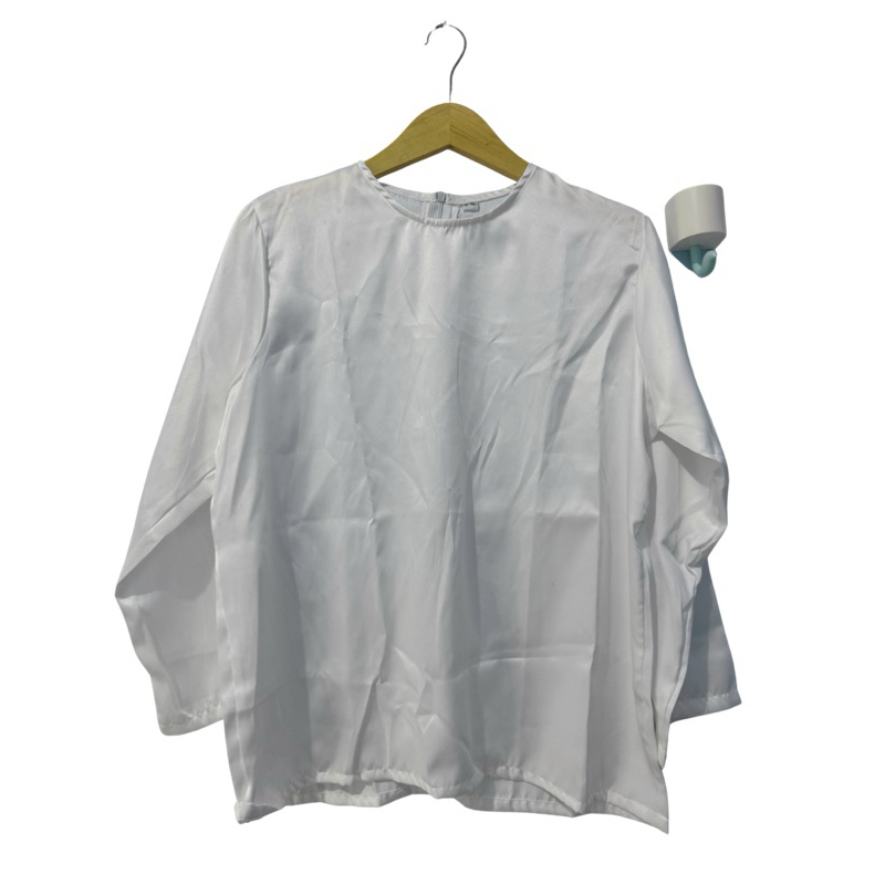 Blouse Broken White Kondangan Atasan Wanita Putih Atasan Kondangan
