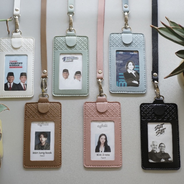 

KODE N7P2 Aghili Tag Holder ID Card Lanyard Emboss Pattern Batik Warna Pastel Bahan Kulit Leather