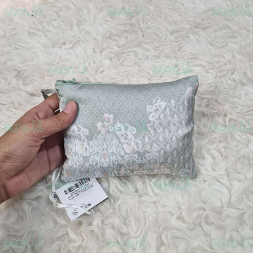 BUTTONSCARVES BS SALE The Granada Cameo Green Prayer Robe Kids  BUTTONSCARVES MUKENA DEFECT MINOR BS