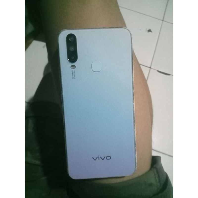 vivo y17 4/128 matot