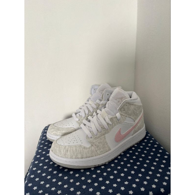 Air Jordan 1 Mid SE Light Iron Ore