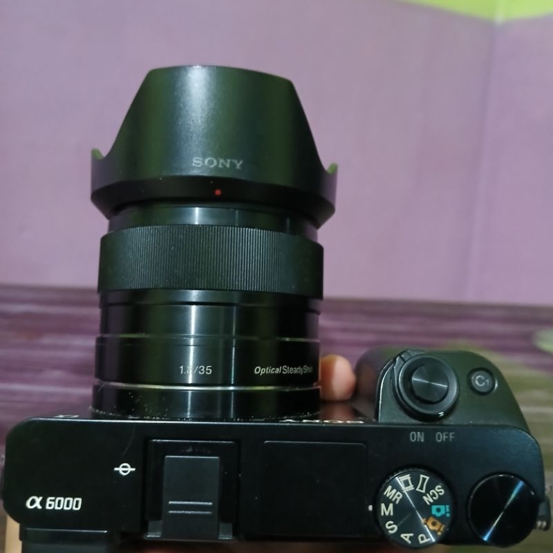 sony a6000 + lensa fix 35MM oss