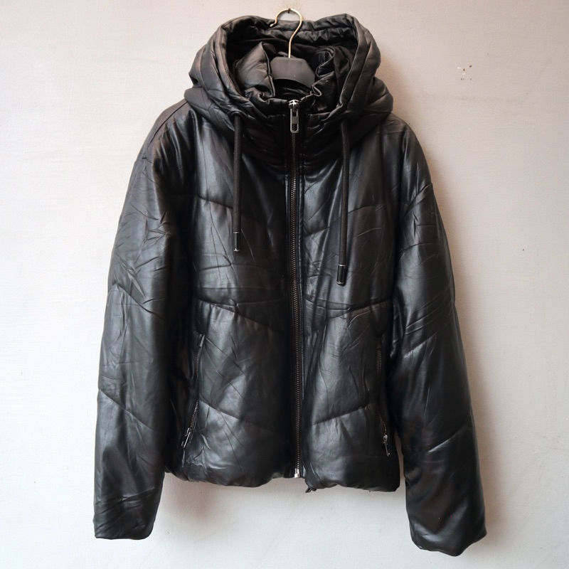 Zaraa jaket kulit pu sintetis puffer crop cewek wanita berhoodie hudi topi leather jacket Pl bekas p