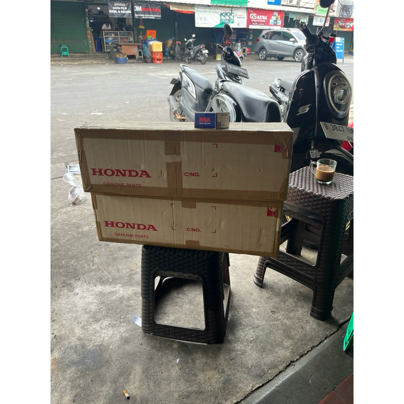 SHOK SHOCK BREKER BREAKER DEPAN HONDA JAZZ GE8 S RS ORIGINAL SHOWA