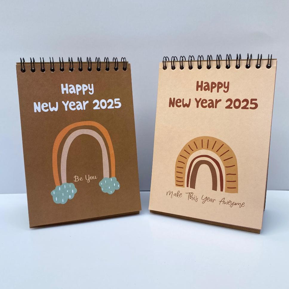 

KALENDER 2025/KALENDER MEJA AESTHETIC/KALENDER MEJA UKURAN A6 2025/ KALENDER A6