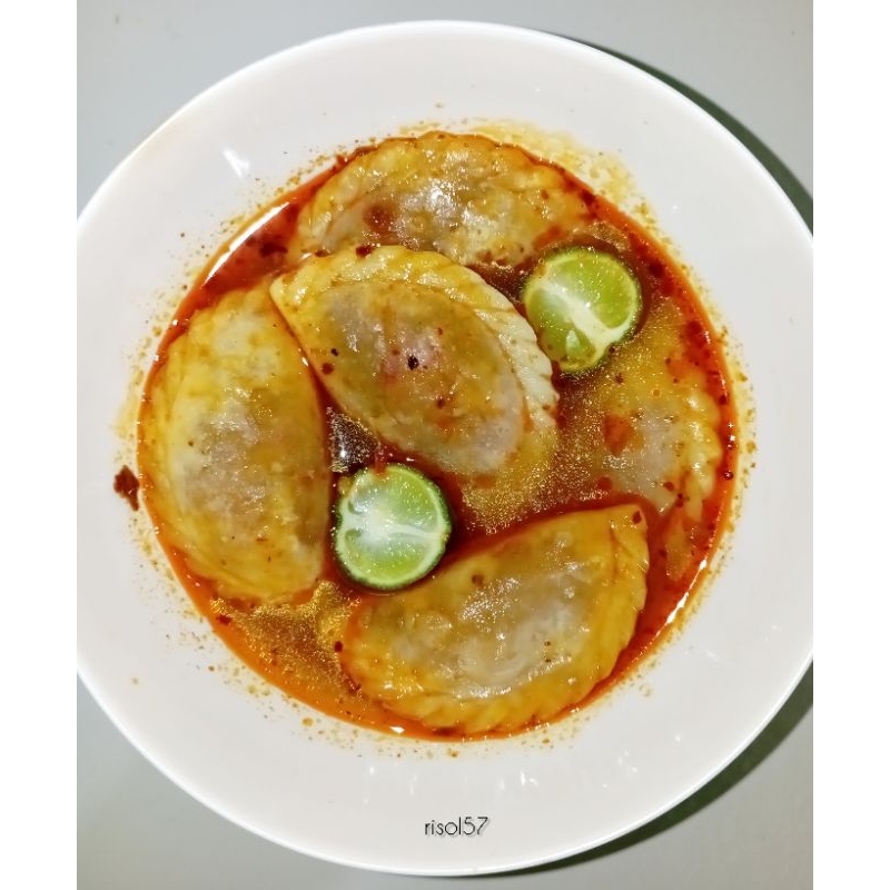 

cireng ayam suwir kuah chili oil pedas