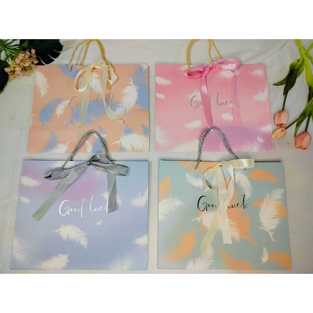 

Paper Bag Gudie Bag Pita Tas Jinjing Kado Ukuran 43 X 31 X 14 Cm