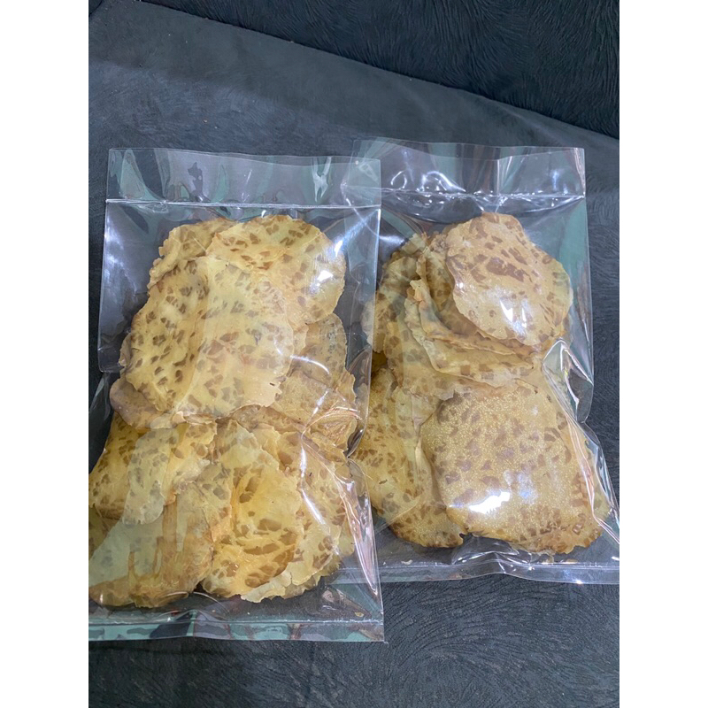 

KERUPUK JENGKOL MENTAH ASLI PADANG PER BUNGKUS