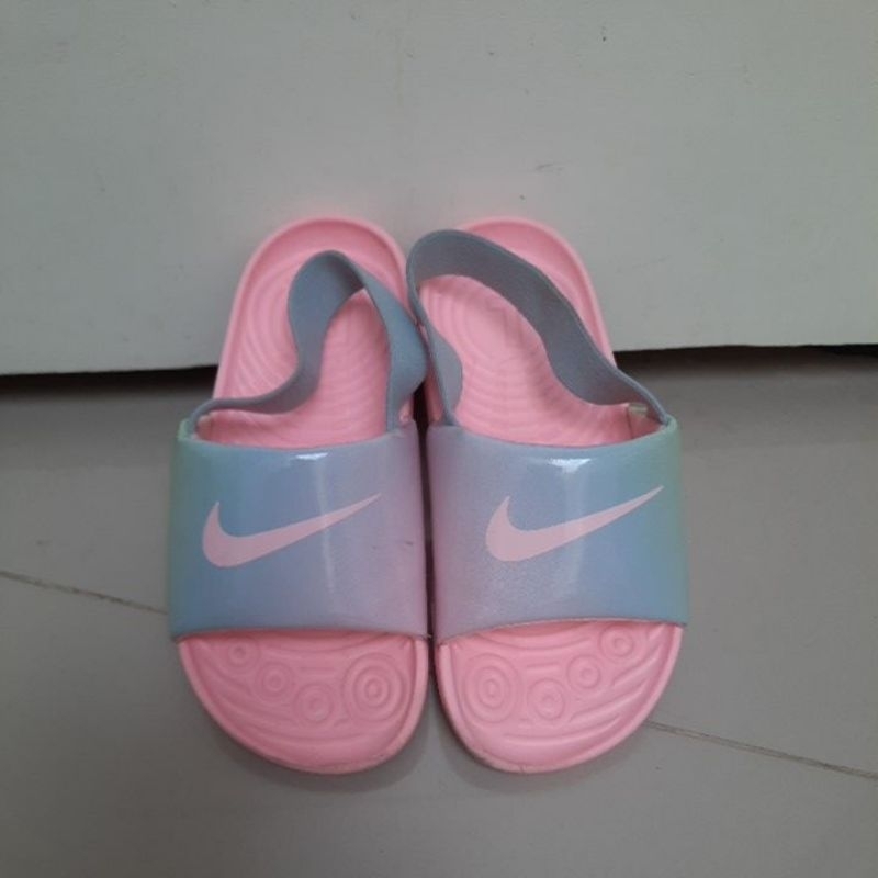PRELOVED Nike Sandal anak Nike