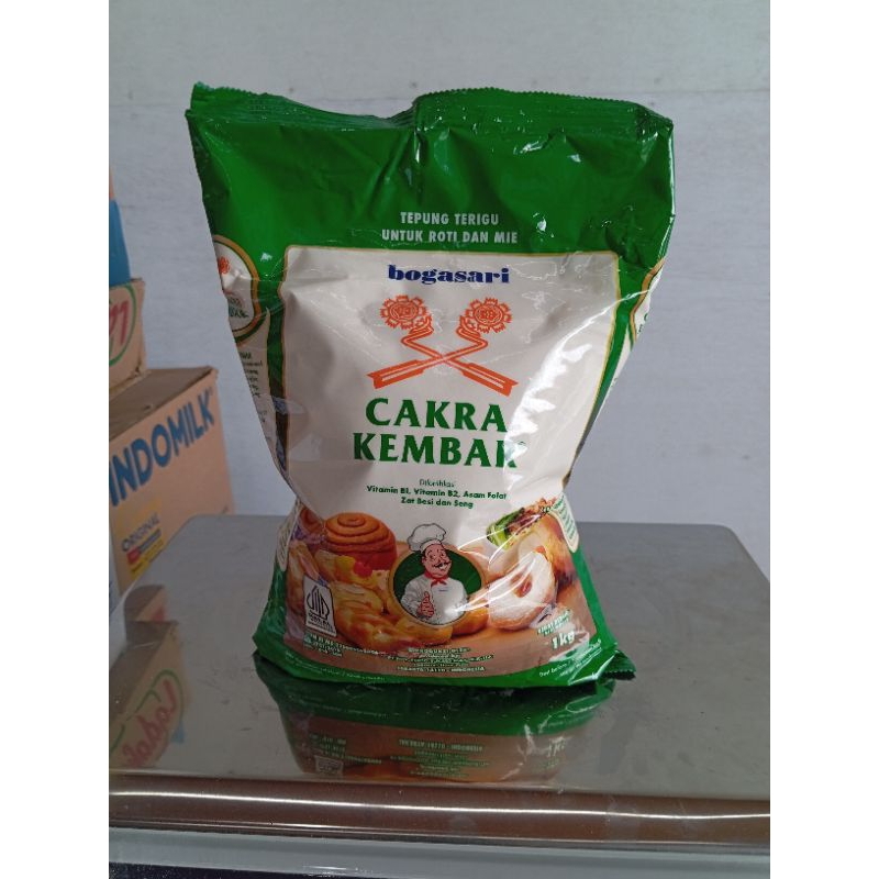 

Tepung Cakra kembar premium