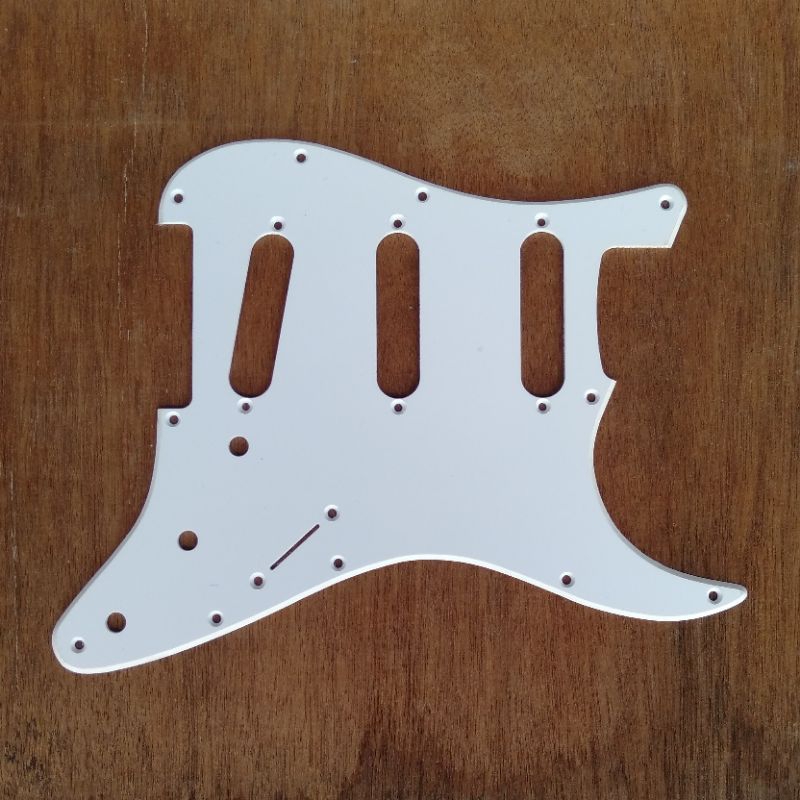 Pickguard gitar stratocaster squier fender original utk seri bullet california affinity standard vin