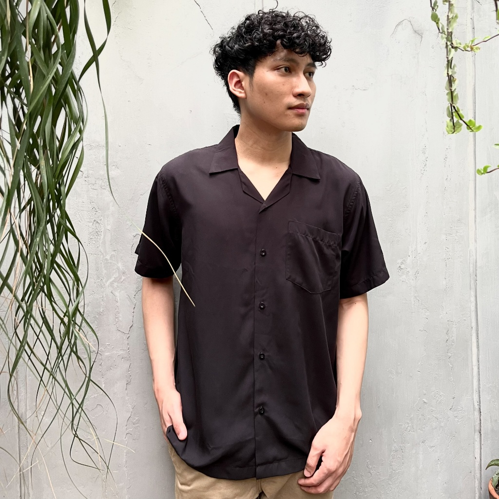 D'Cash Kemeja Hawaii Rayon Black