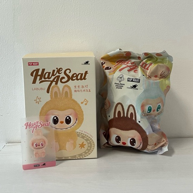 Labubu Have a seat - Dada