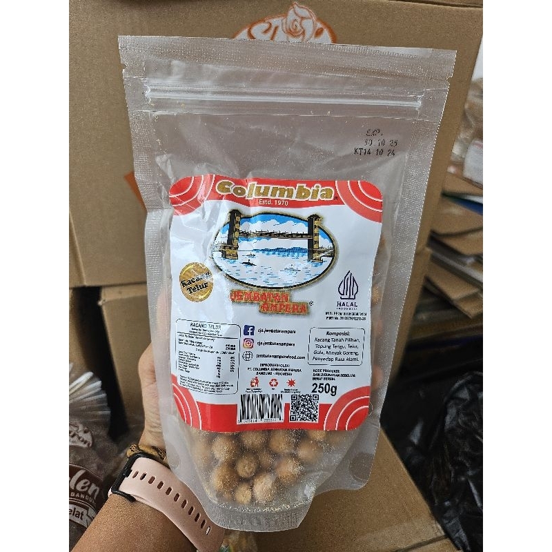 

Kacang Telur Columbia Jembatan Ampera 250gr