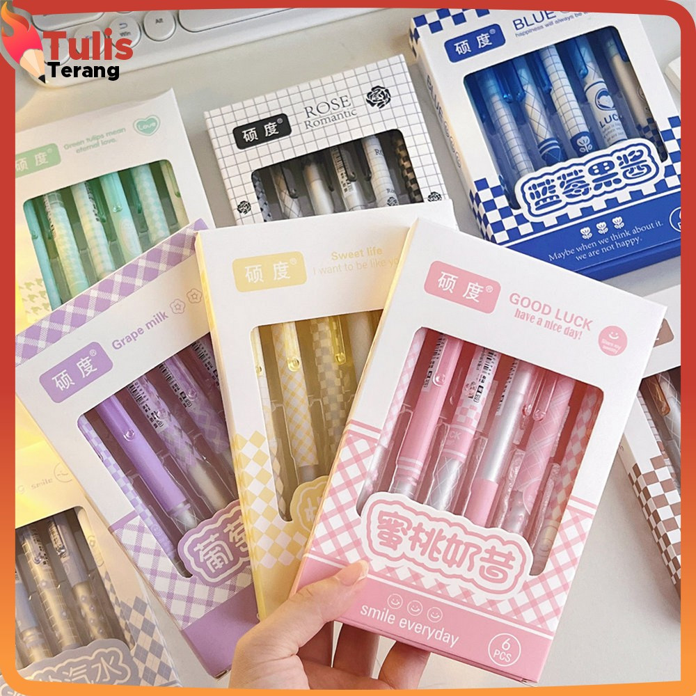 

Alat Tulis Pena ST Set 6IN1 Motif Bunga 0.5MM / Retractable Pen Karakter Set / Perlengkapan Anak Sekolah Pulpen Cetek Import Tulis Terang A69