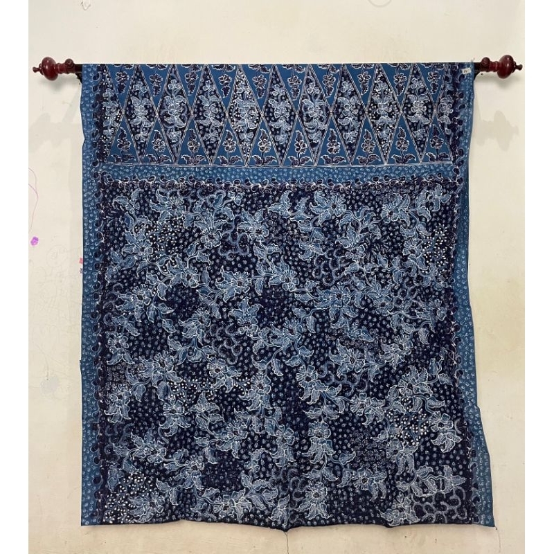 Sarung batik Tulis Lasem