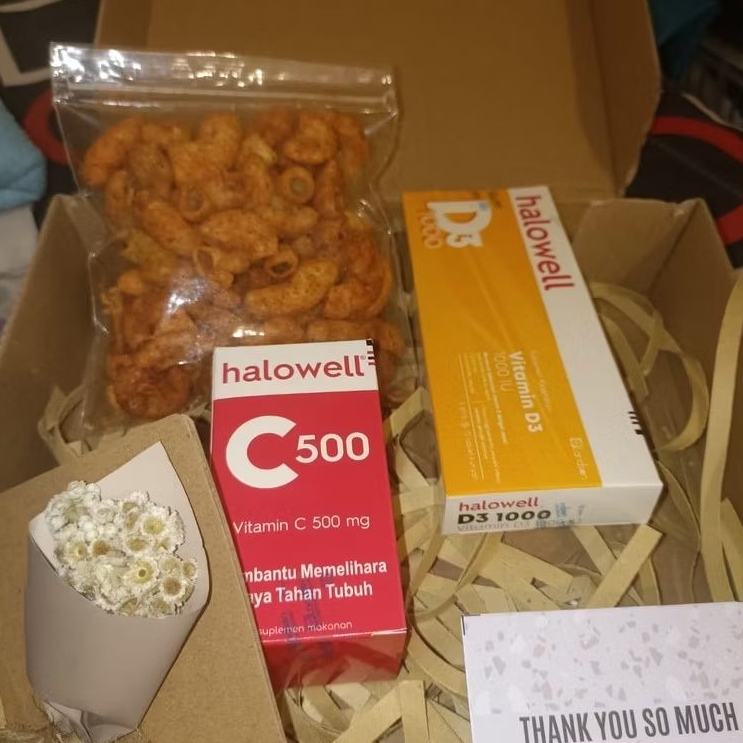 

HAMPERS HADIAH WISUDA/ULANG TAHUN/TUKAR KADO