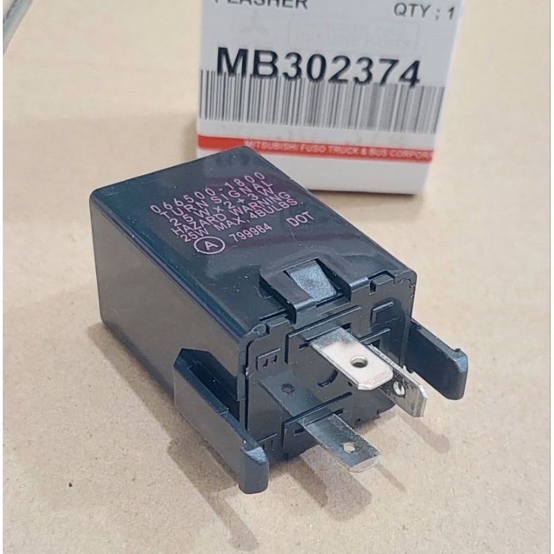 FLASHER SEN PS135 RAGASA KAKI 3 SAKLAR KAKI 3 RELAY 3 KAKI RELAY MOBIL