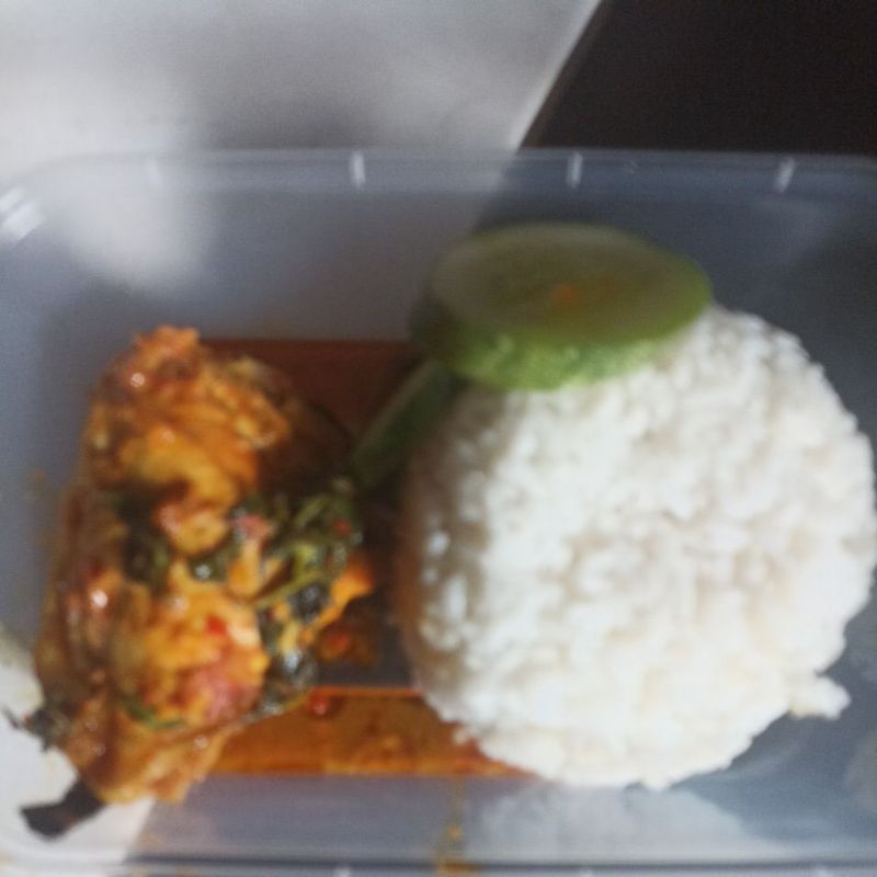 

paket nasi ayam rica rica//woku ready setiap hari