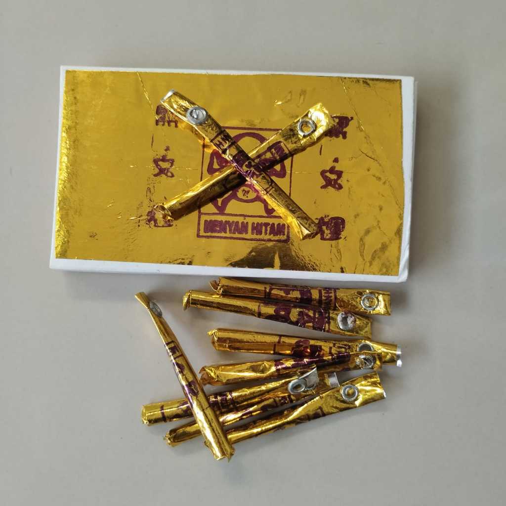 Menyan Madat Anting, Bukhur Madat, Menyan Hitam Madat wangi