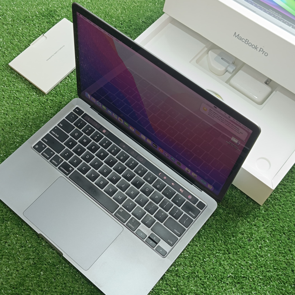 Macbook Pro 13inch 2020 M1 CTO (Custom to Order) RAM 16GB SSD 512GB