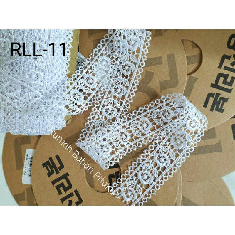 Harga Per-rol (isi 5 yard = 4,5 meter), Renda Bordir Renda Giper Lebar -+ 3,5 cm | Renda Bordir Bung