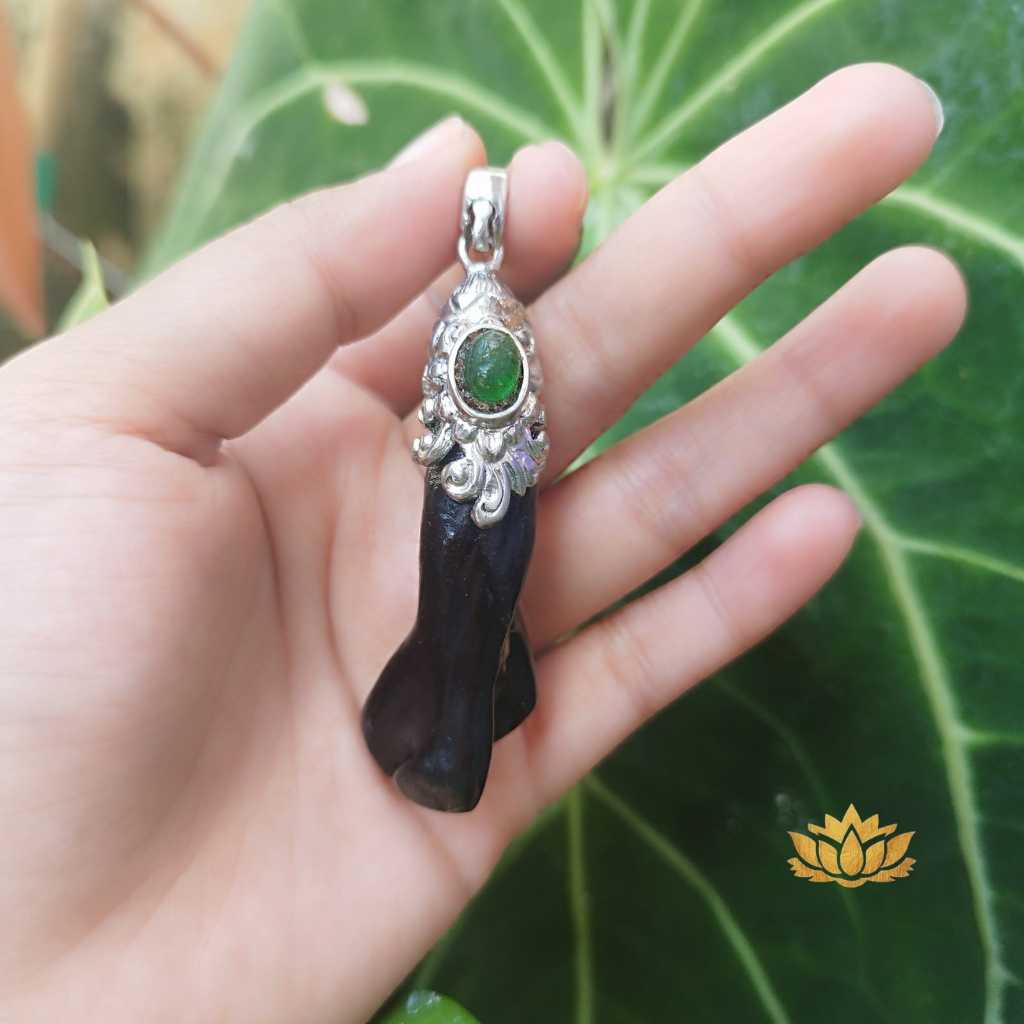 Kalung Akar Bahar Hitam Alpaka Ukir