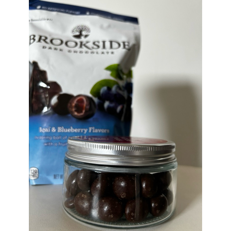 

Brookside Share in Jar