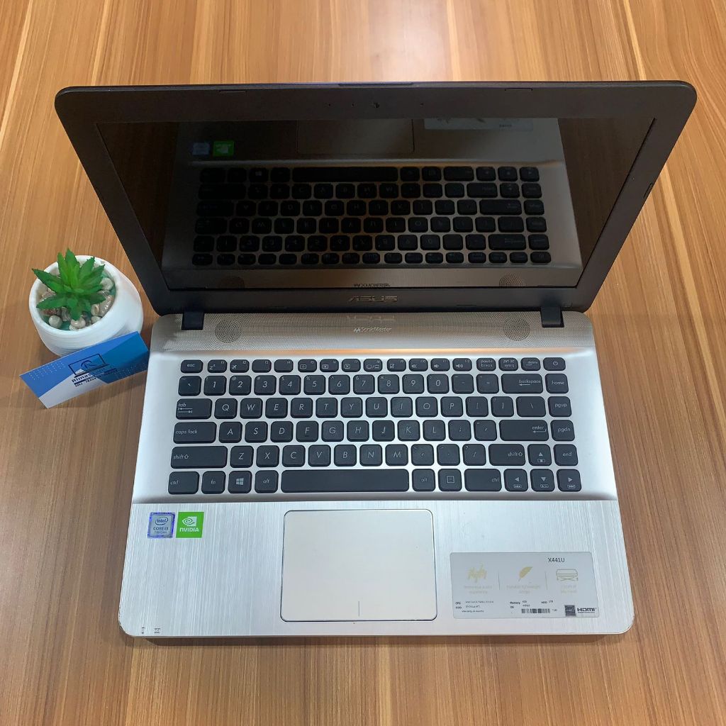 ASUS X441U CORE i3 GEN 6 RAM 4GB SSD 512GB SECOND/BEKAS
