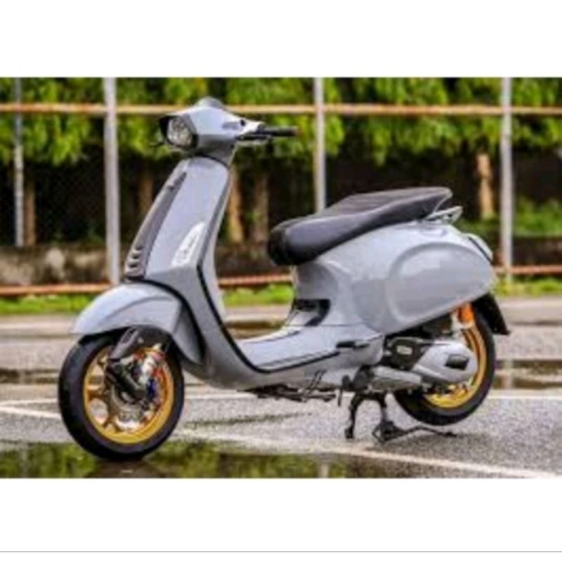 Cat Duco Nardo Grey PU/Cat Abu-Abu Solid Mengkilap