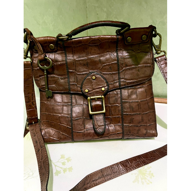 Preloved Fossil VRV Satchel Croco