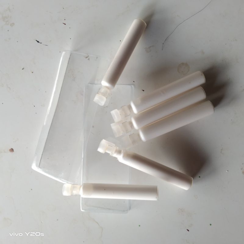 Lem bulumata+penutup bulumata