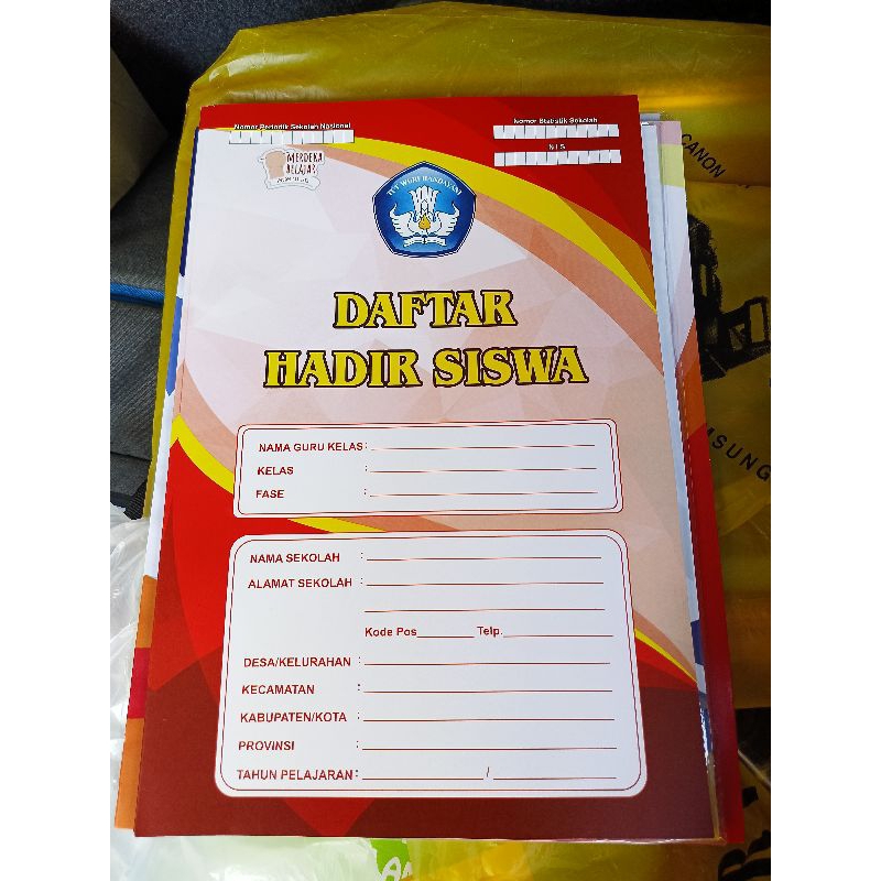 

Buku Daftar Hadir Siswa Kurikulum Merdeka