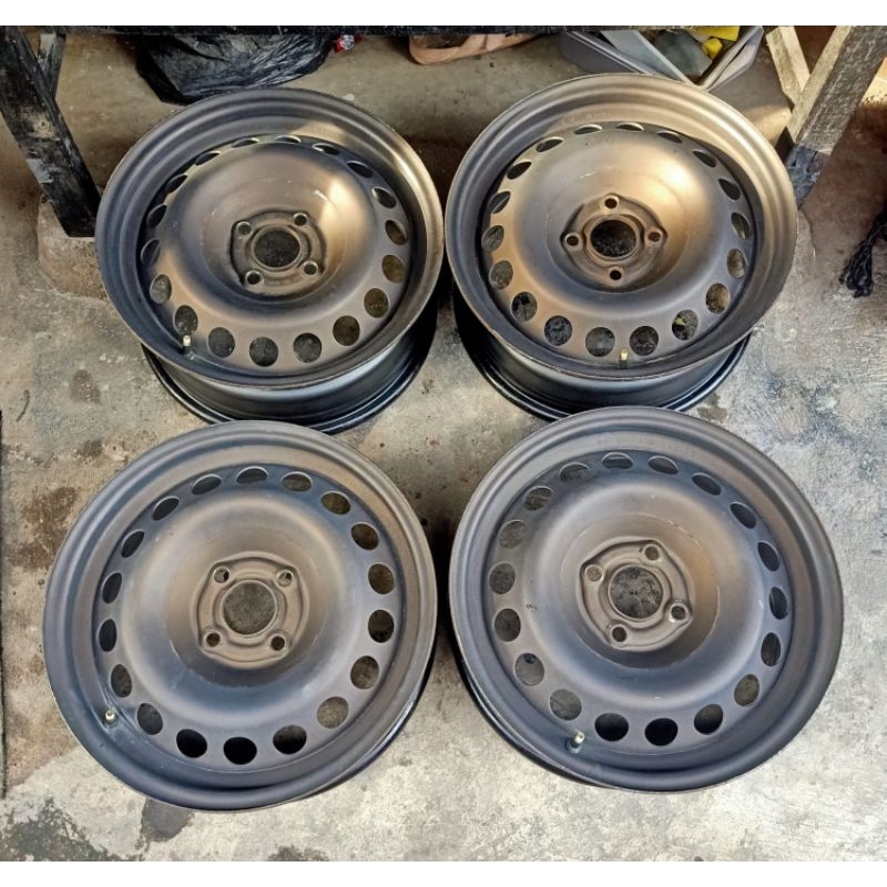 Velg kaleng Chevrolet spin R15 Original
