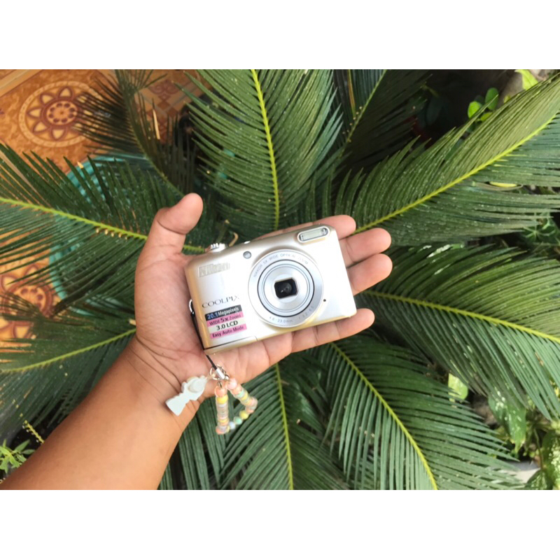 NIKON L28 SILVER