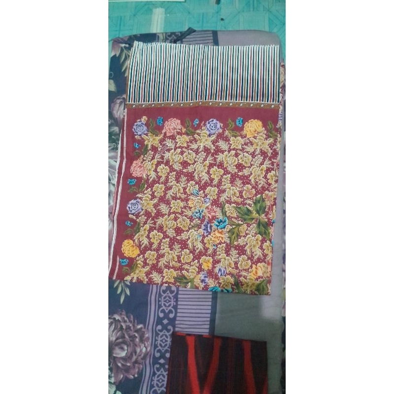 Jarik batik bunga kunimg