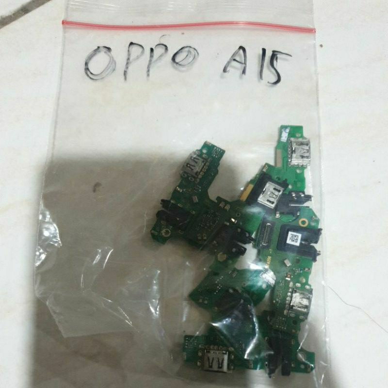 konektor oppo a15 original